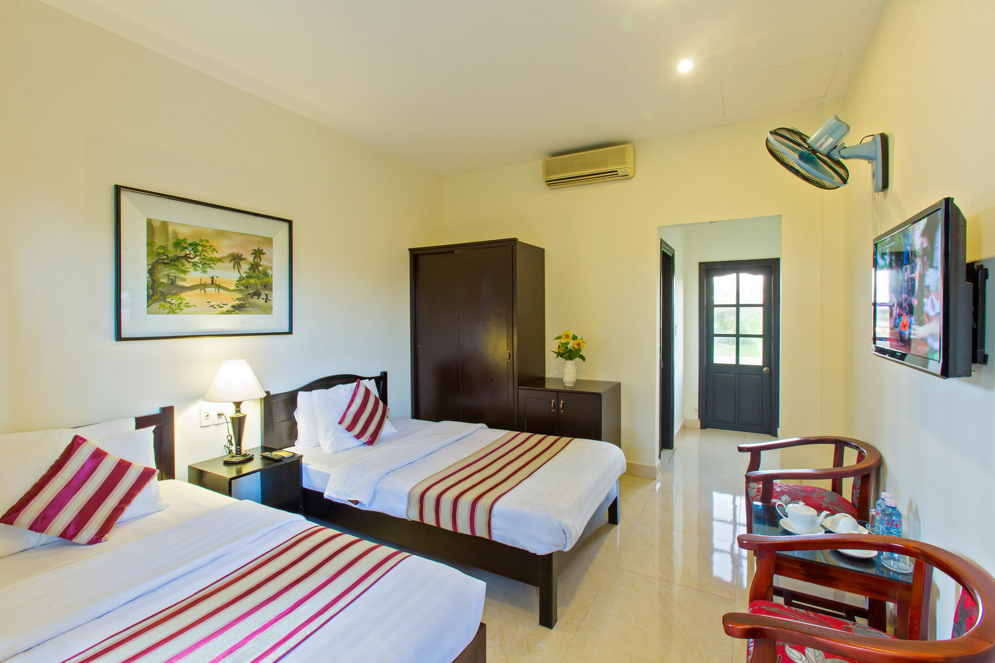 Do River Homestay Хойан Экстерьер фото